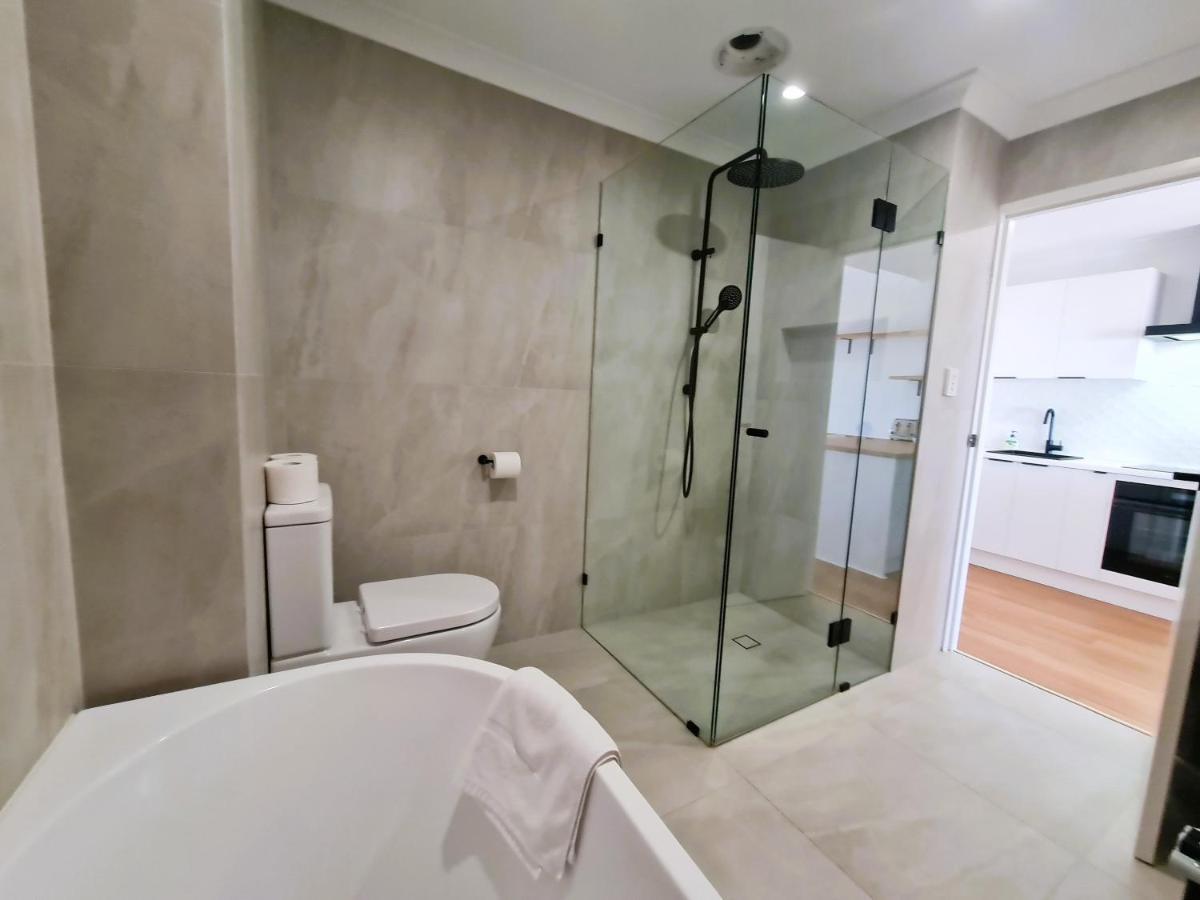 West Beach Lagoon 114 – Ocean Views West Perth Exterior foto
