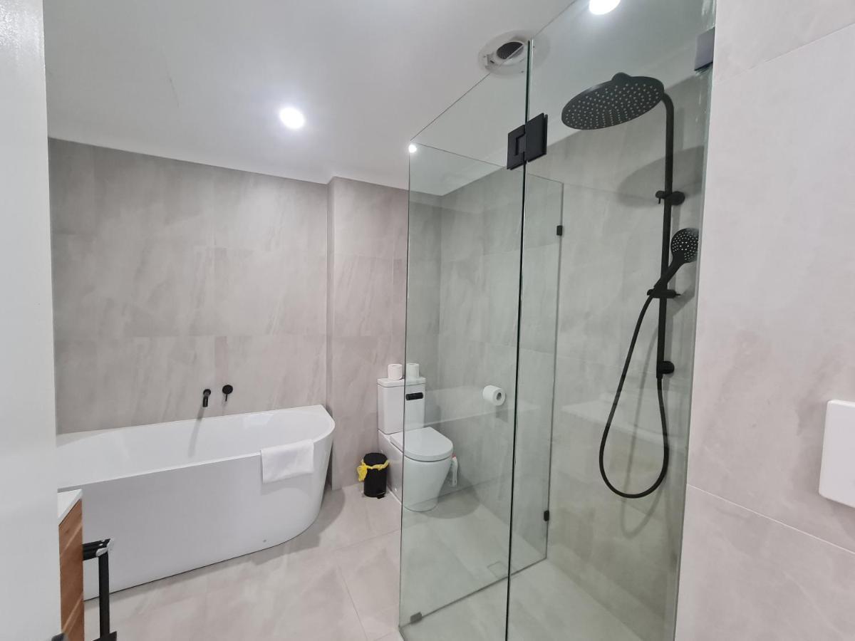 West Beach Lagoon 114 – Ocean Views West Perth Exterior foto